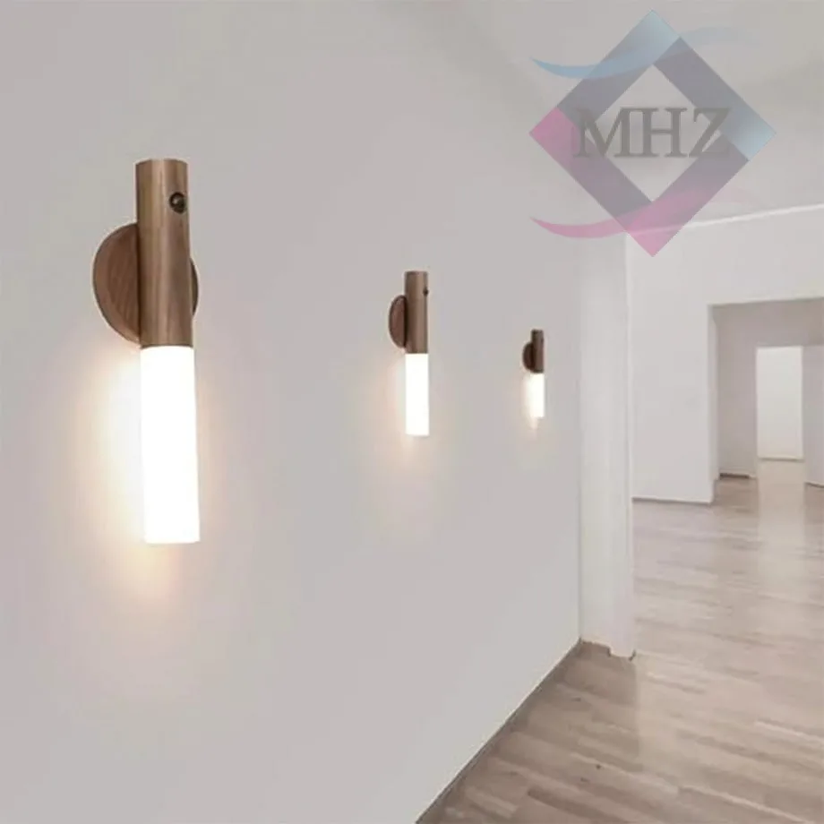 چراغ دیواری مدل هوشمند و سنسوردار طرح چوب مدل NO-HB001