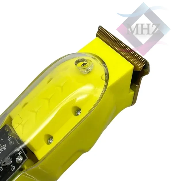 ماشین اصلاح تریمر مدل TY-8268 با توان 5 وات، باتری لیتیومی، ظرفیت 800 میلی آمپر، زمان شارژ 180 دقیقه، زمان کارکرد 120 دقیقه، طراحی ارگونومیک، صفر زن، خط زن، به همراه شارژر، روغن و برس تمیزکننده