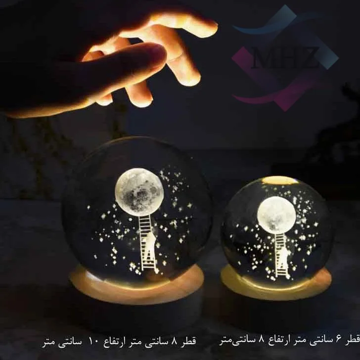 چراغ خواب مدل گوی کریستالی طرح فضانورد و نردبان قطر 6 سانتیمتر