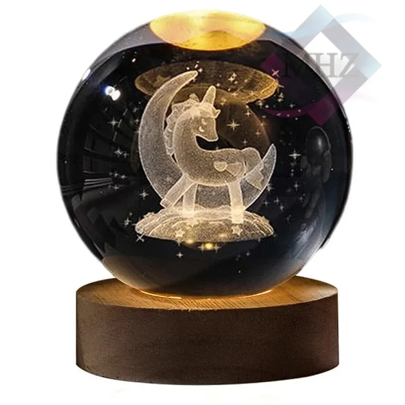 چراغ خواب مدل گوی کریستالی طرح اسب قطر 8 سانتیمتر